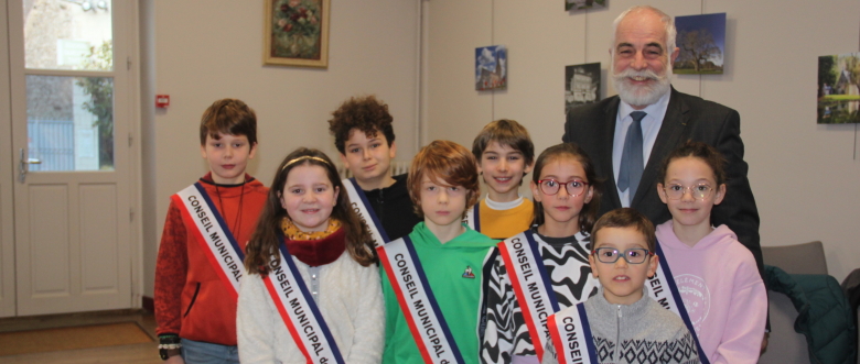 Le maire et le Conseil des Enfants