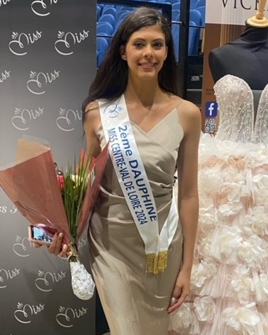 Clémence 2e dauphine 