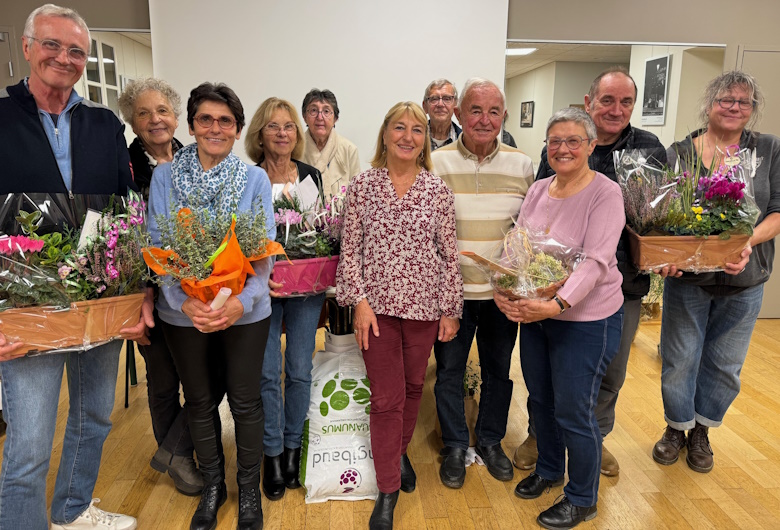 Remise des prix des maisons fleuries